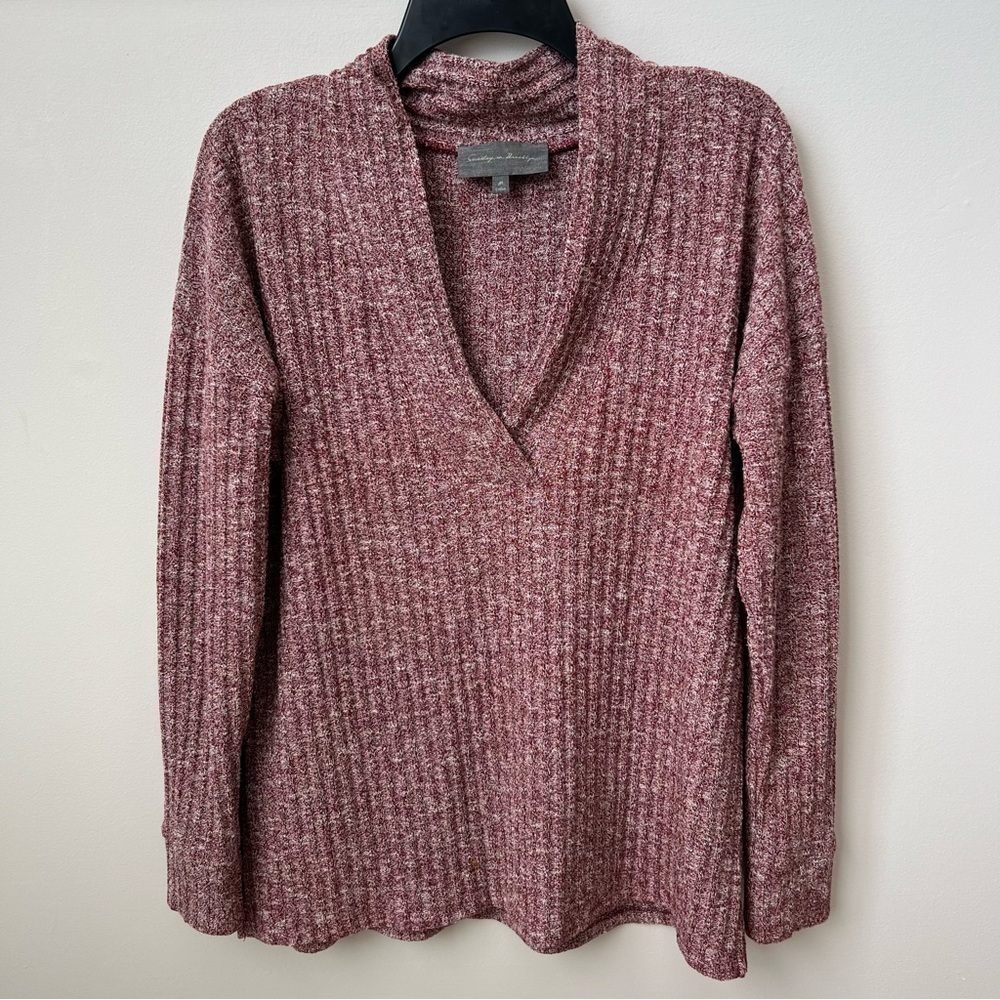 Anthropologie Sunday in Brooklyn Low V-Neck Ribbed Sweater Heathered Burgundy M